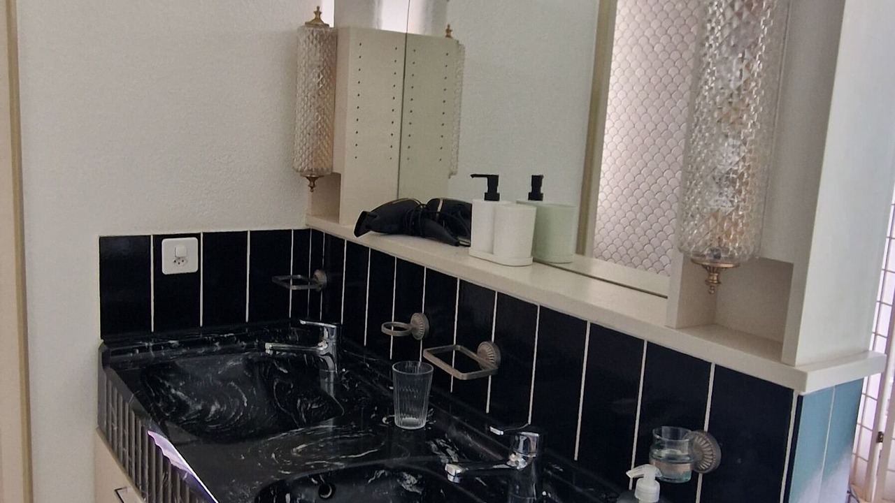 Photo of Bathroom in Center