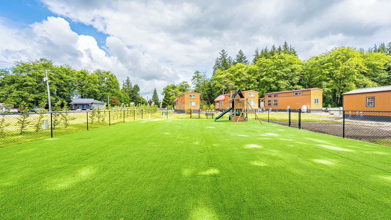 Photo of Others in Forks