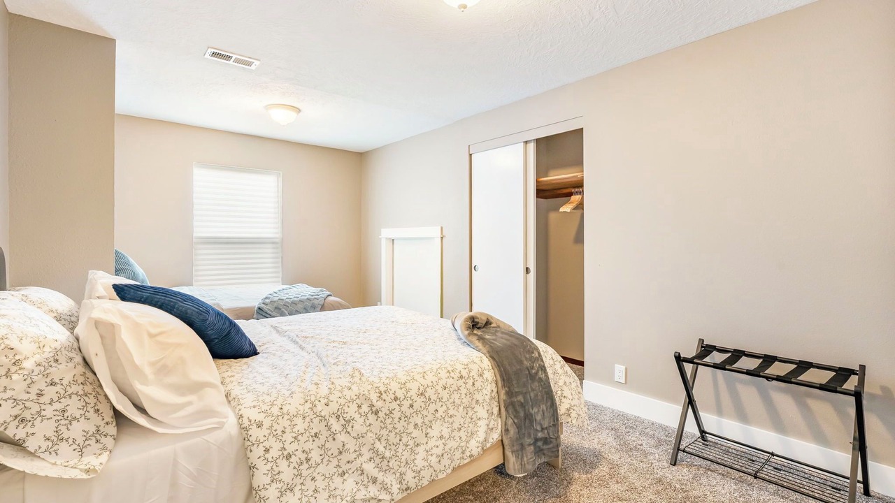 Photo of Bedroom in Troutdale