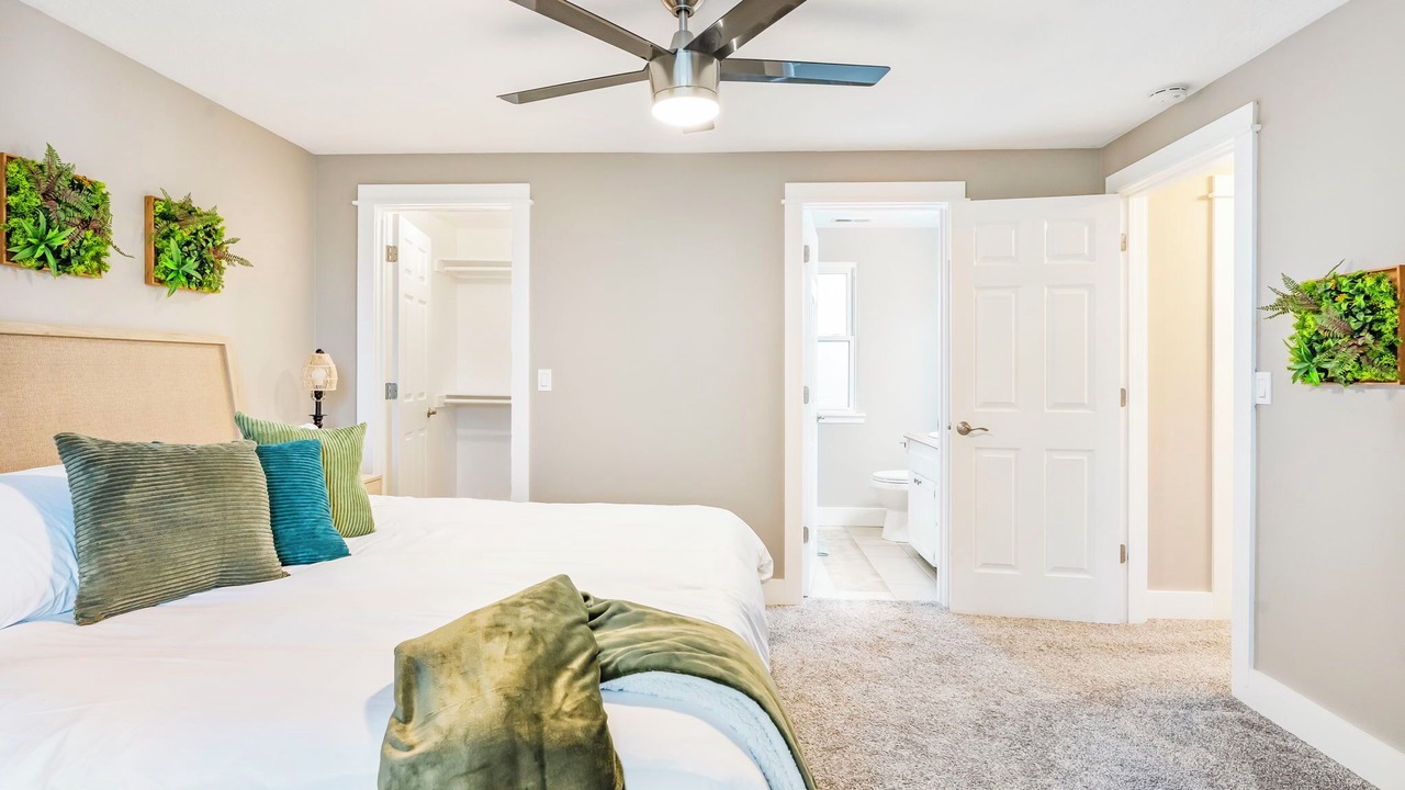 Photo of Bedroom in Troutdale