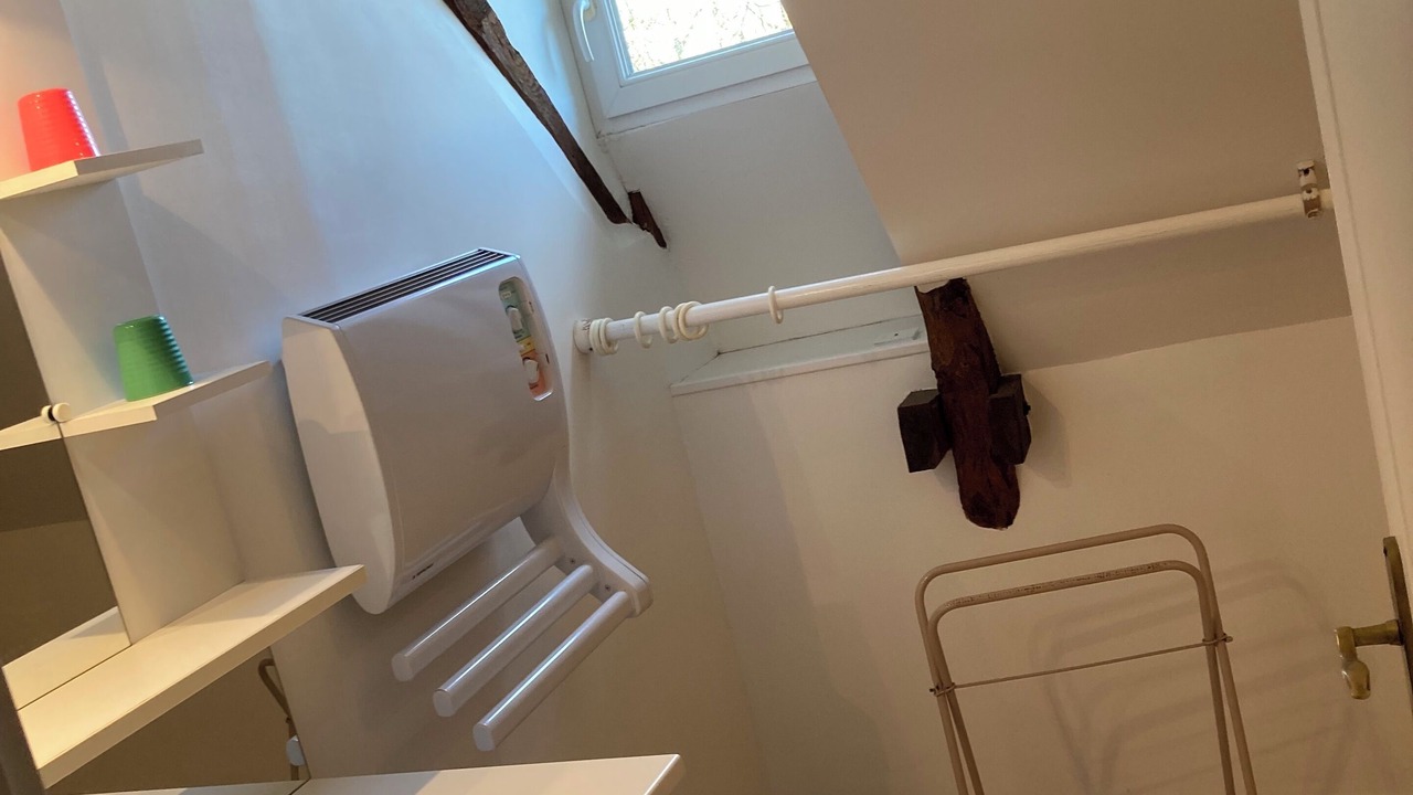 Photo of Bathroom in Thegra