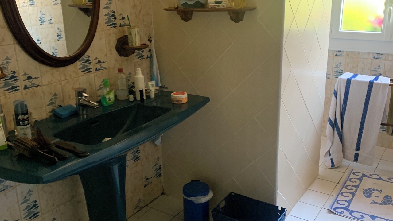Photo of Bathroom in Esbareich