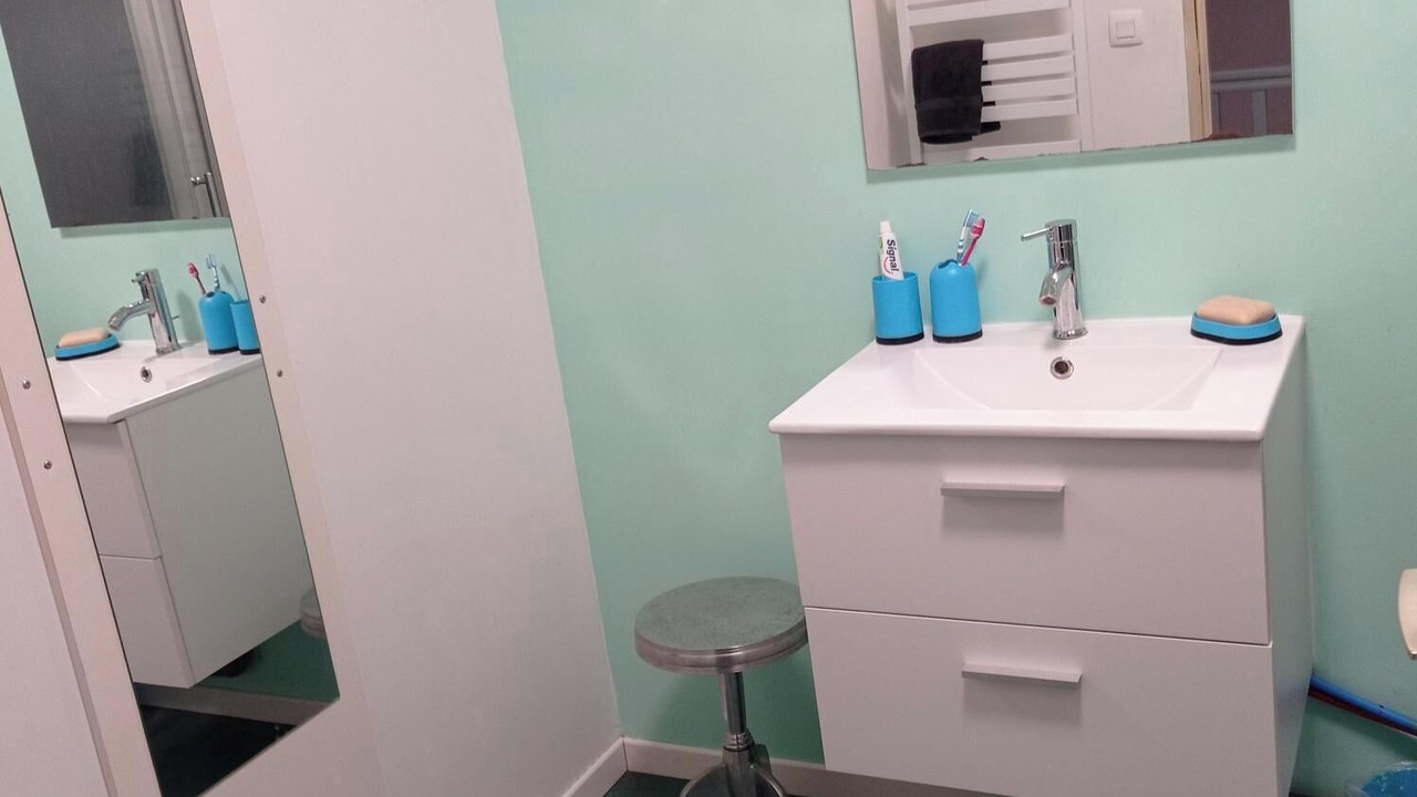 Photo of Bathroom in Bourbon-Lancy