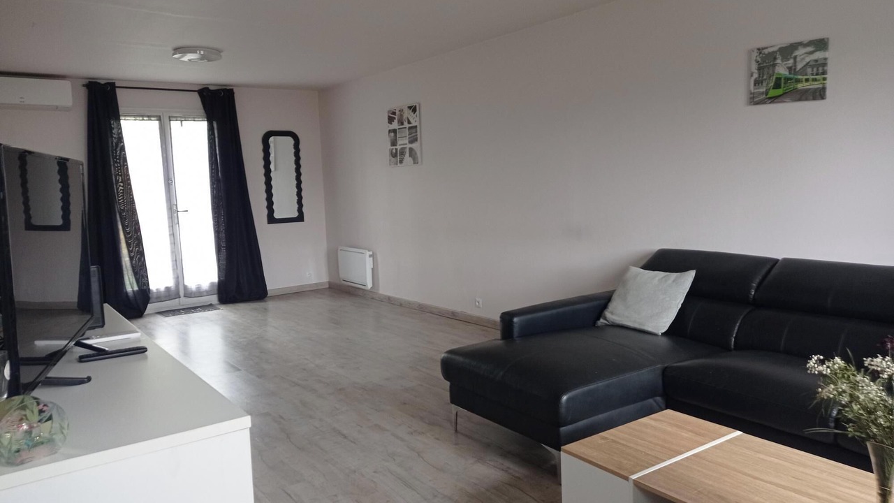 Photo of Livingroom in Bourbon-Lancy