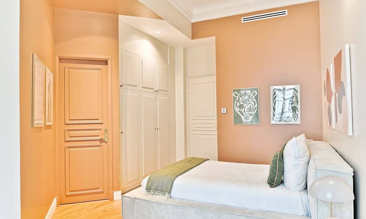 Photo of Bedroom in Porte-Dauphine