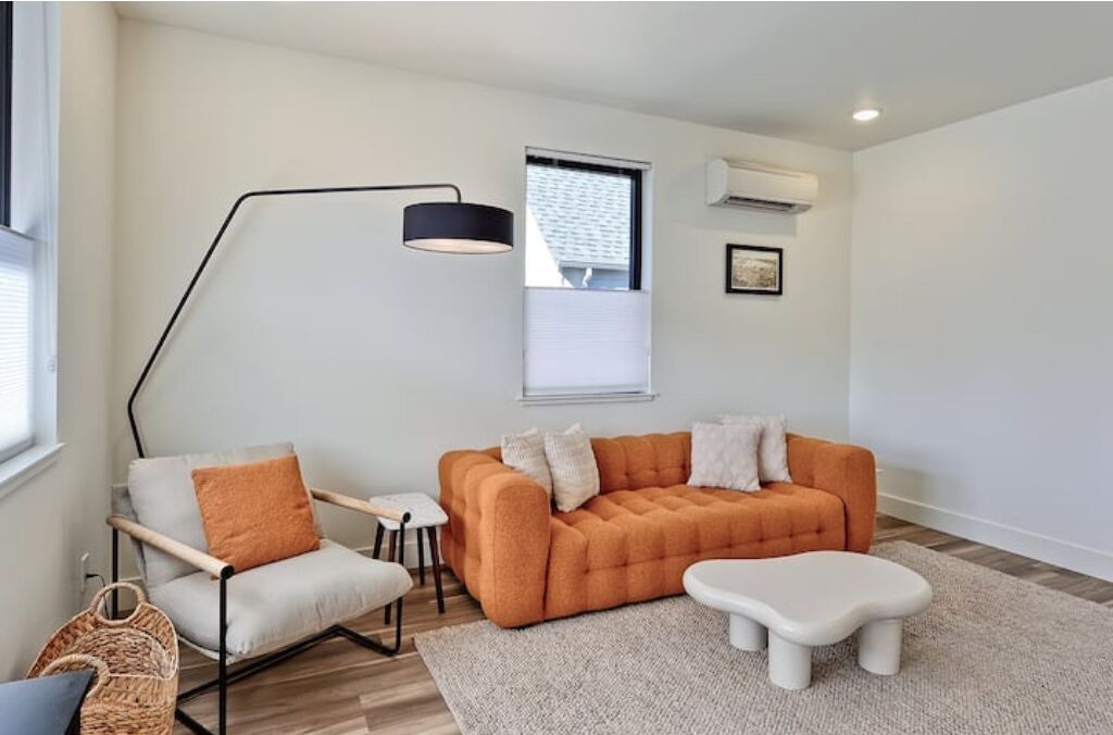 Photo of Livingroom in Fairhaven