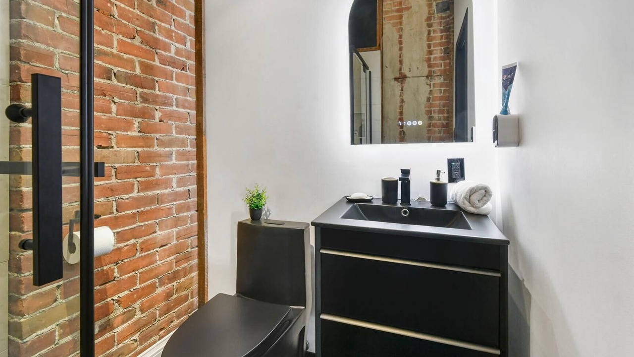 Photo of Bathroom in Downtown Montreal