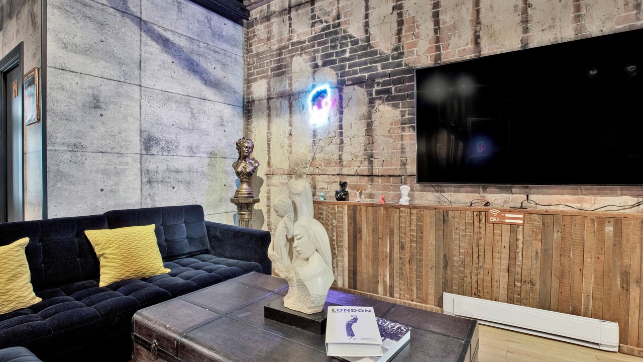 Photo of Bedroom in Downtown Montreal