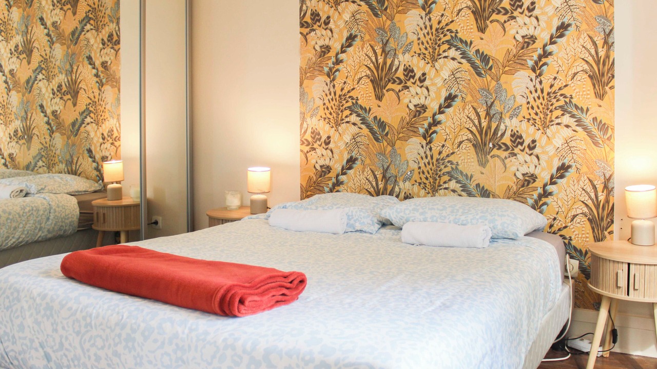 Photo of Bedroom in Saint-Denis