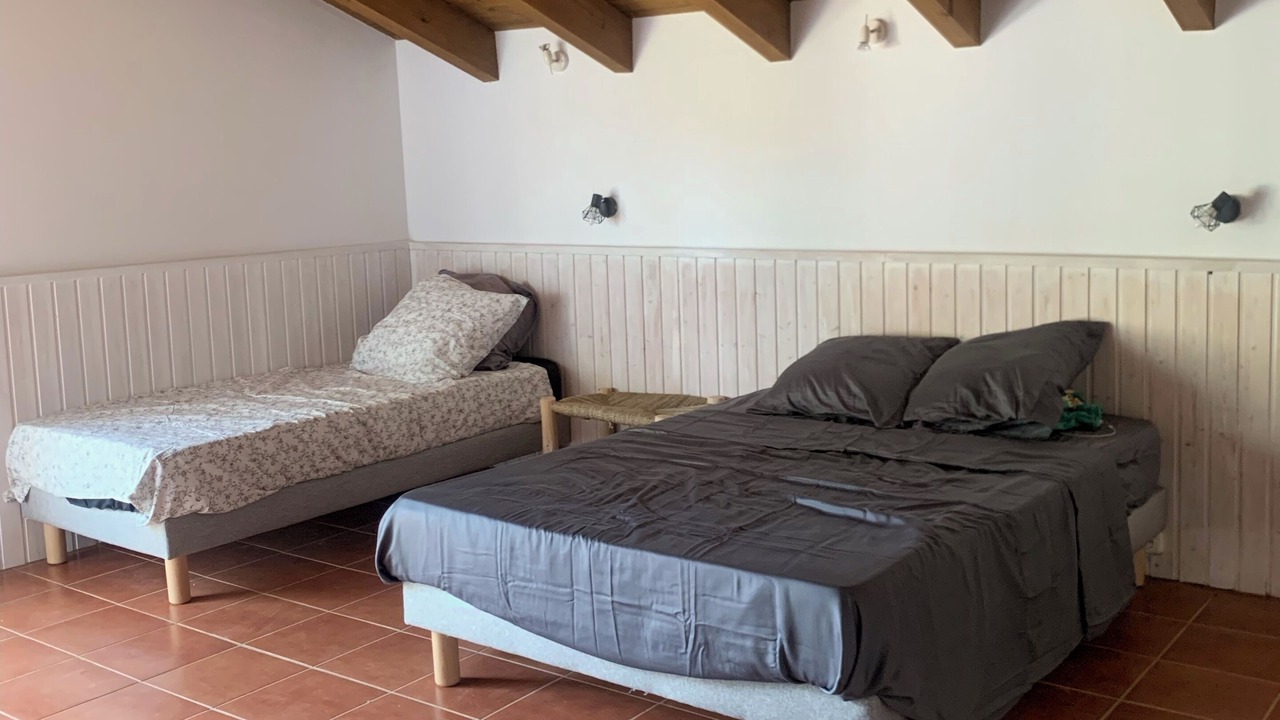 Photo of Bedroom in Pals