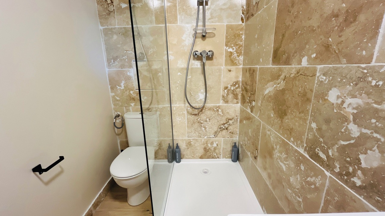 Photo of Bathroom in Valence