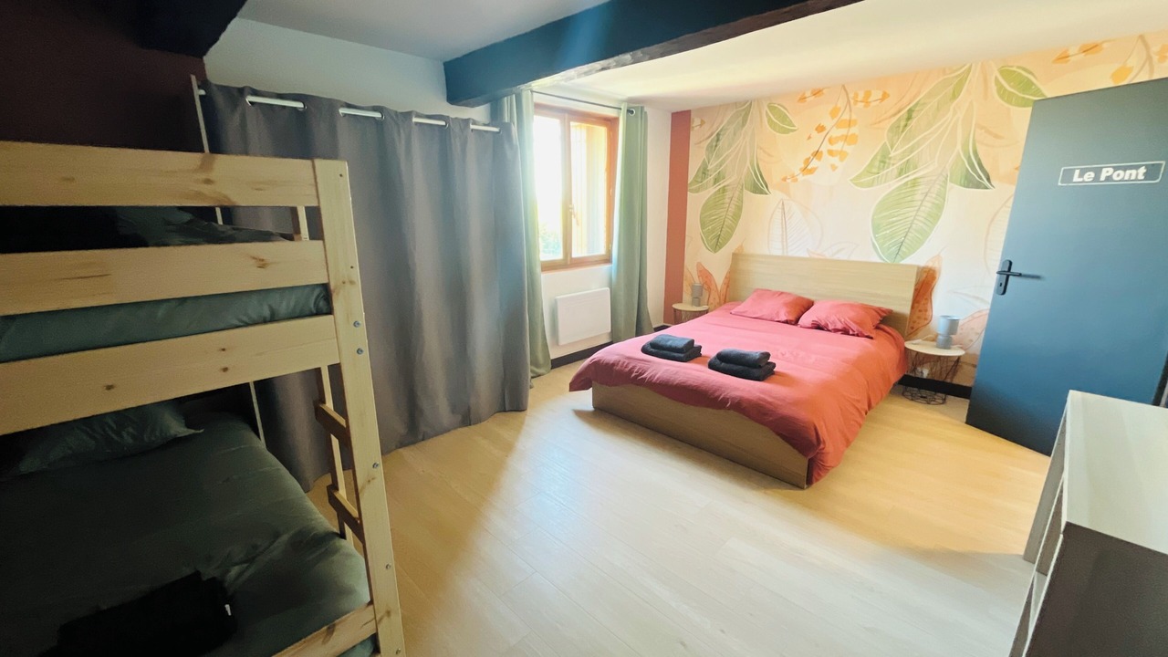 Photo of Bedroom in Valence