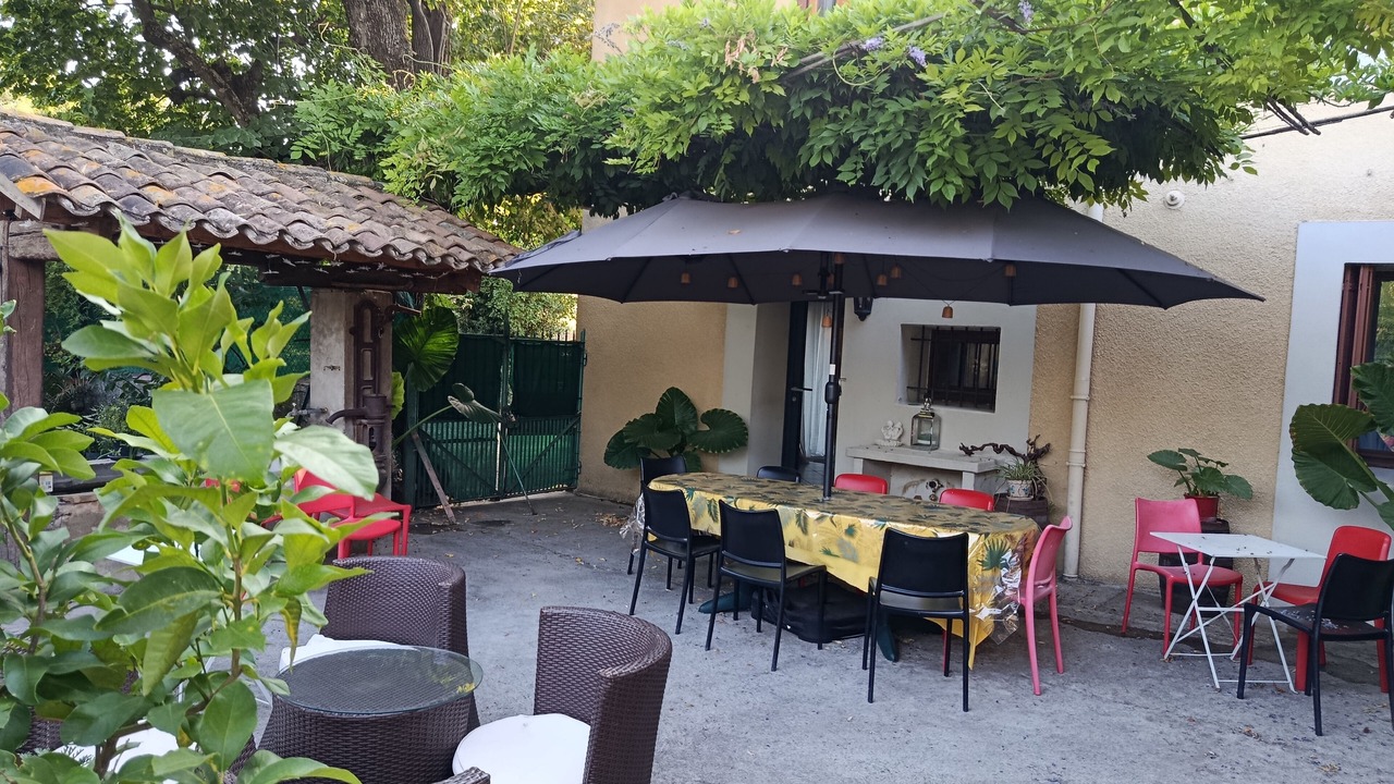 Photo of Outdoor in Valence