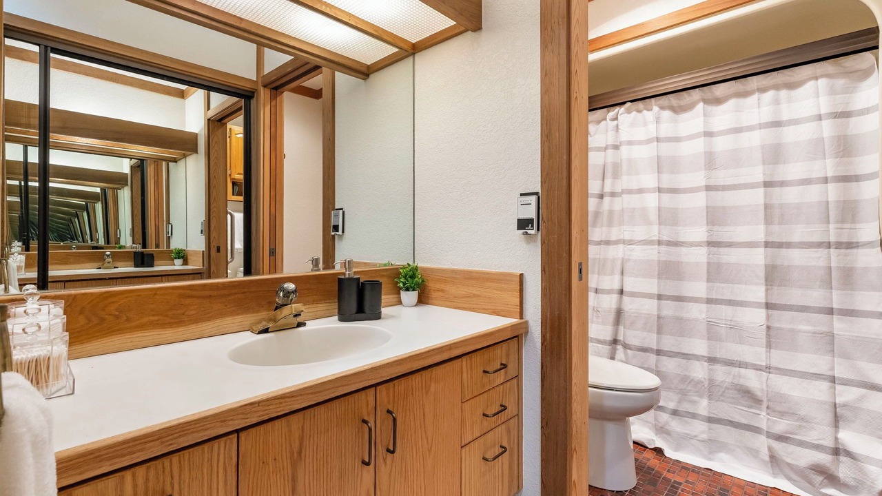 Photo of Bathroom in Welches