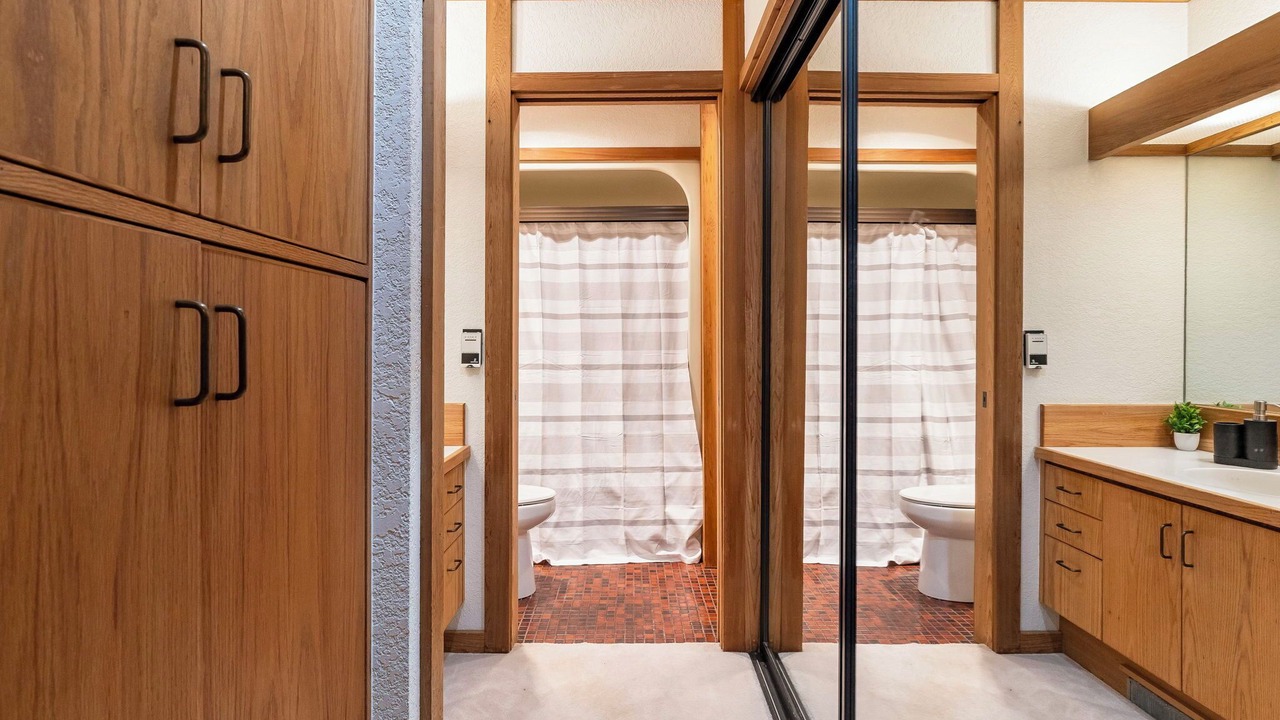 Photo of Bathroom in Welches