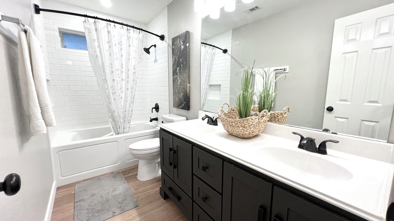 Photo of Bathroom in Spring