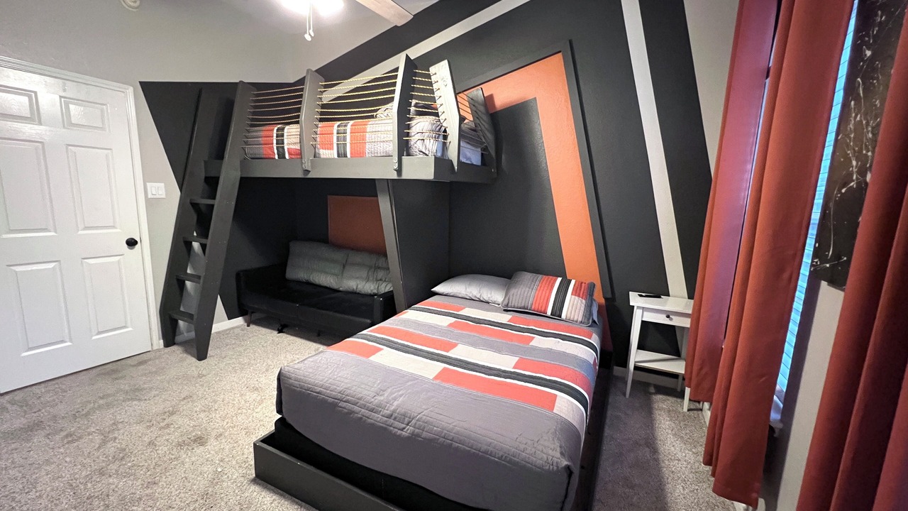 Photo of Bedroom in Spring