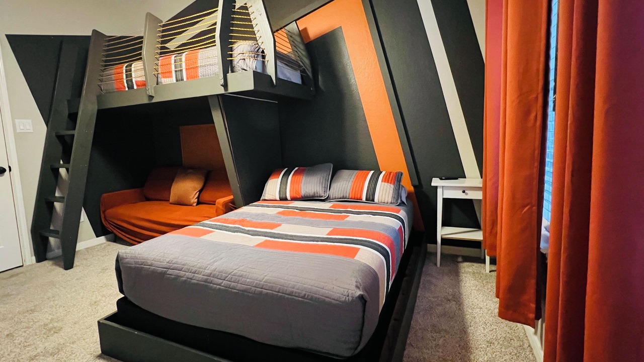 Photo of Bedroom in Spring