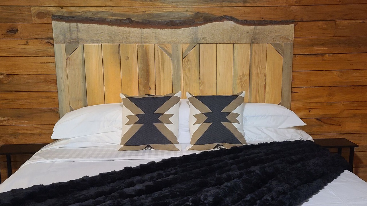 Photo of Bedroom in Mineola