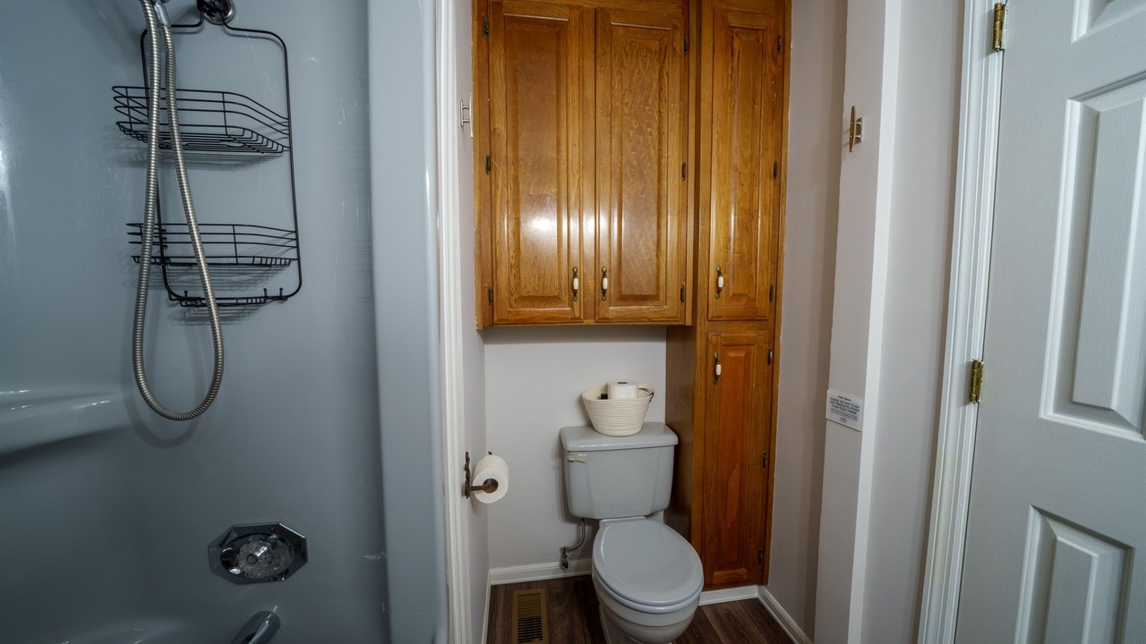 Photo of Bathroom in Groveoak