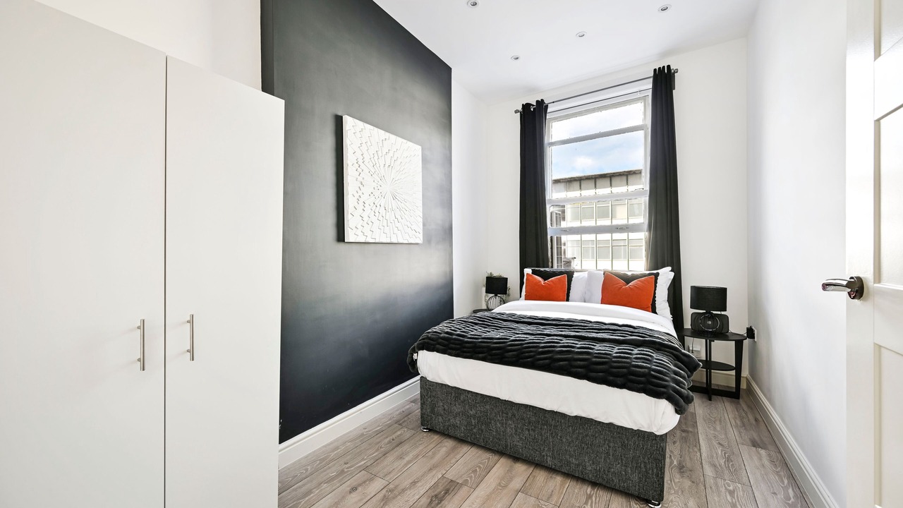 Photo of Bedroom in Ealing