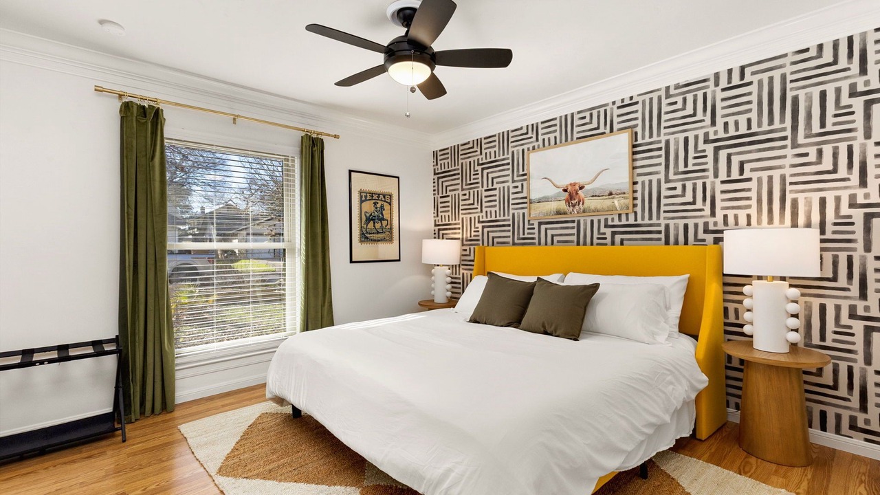 Photo of Bedroom in North Central Thousand Oaks