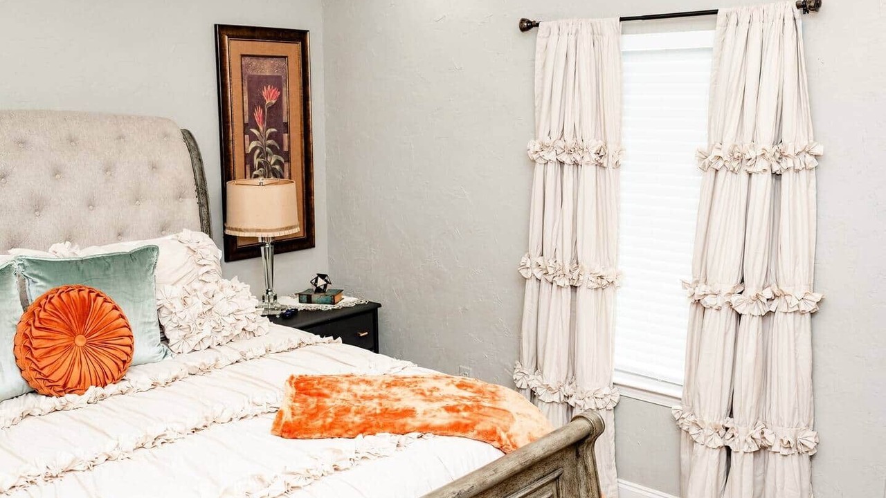 Photo of Bedroom in Broussard