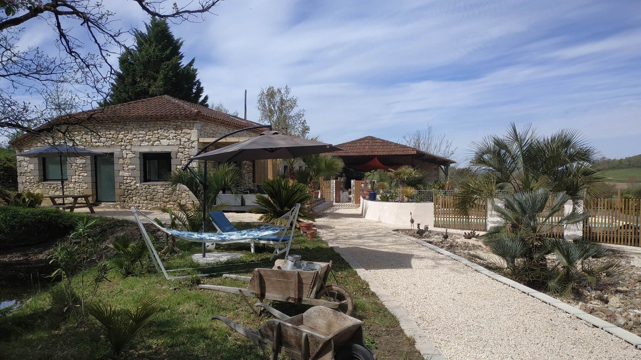 Photo of Patio Balcony in Bourlens
