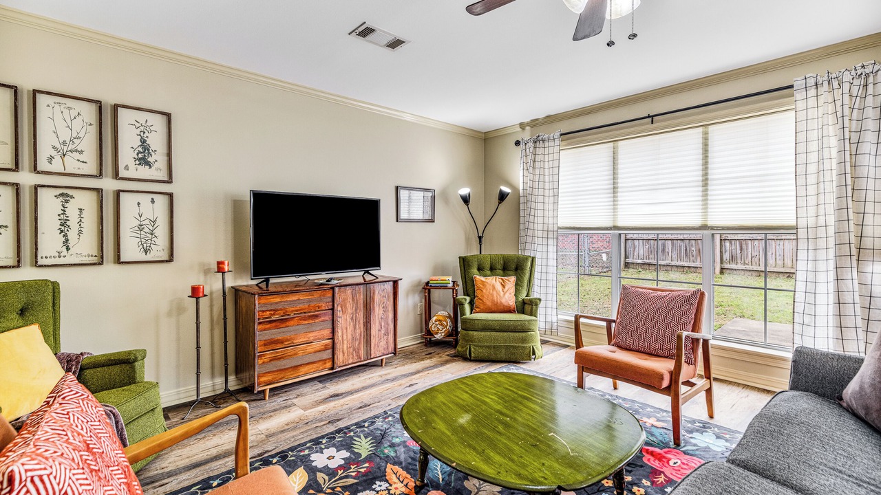 Photo of Livingroom in Claiborne