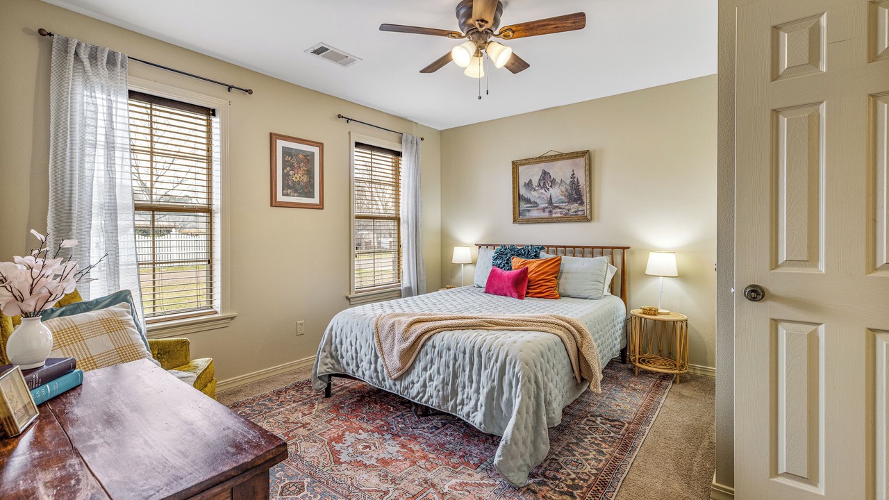 Photo of Bedroom in Claiborne