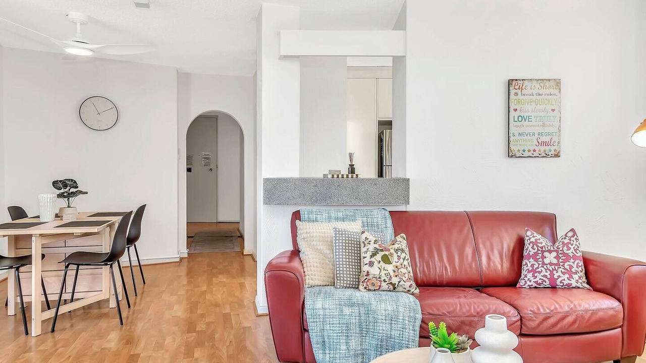 Photo of Livingroom in Glenelg