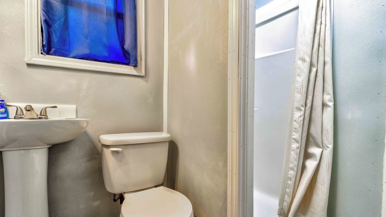 Photo of Bathroom in Cherokee