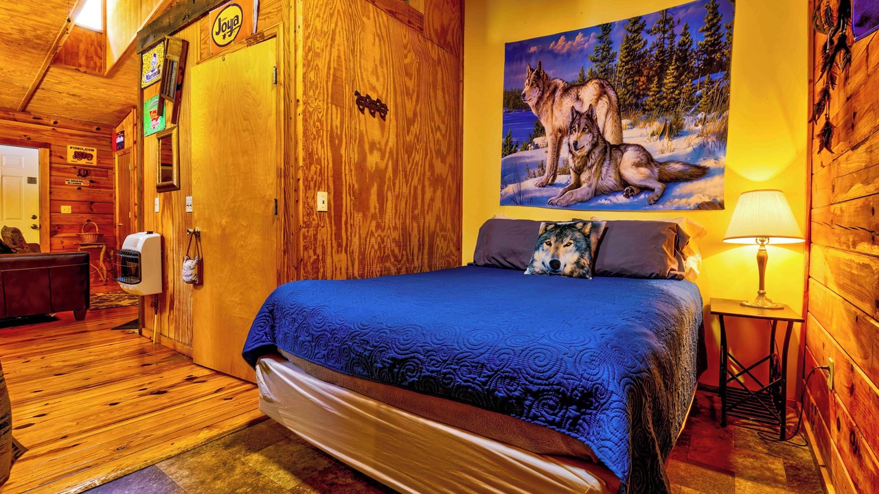 Photo of Bedroom in Cherokee