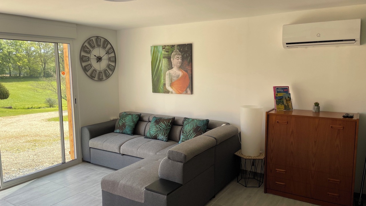 Photo of Livingroom in Mialet