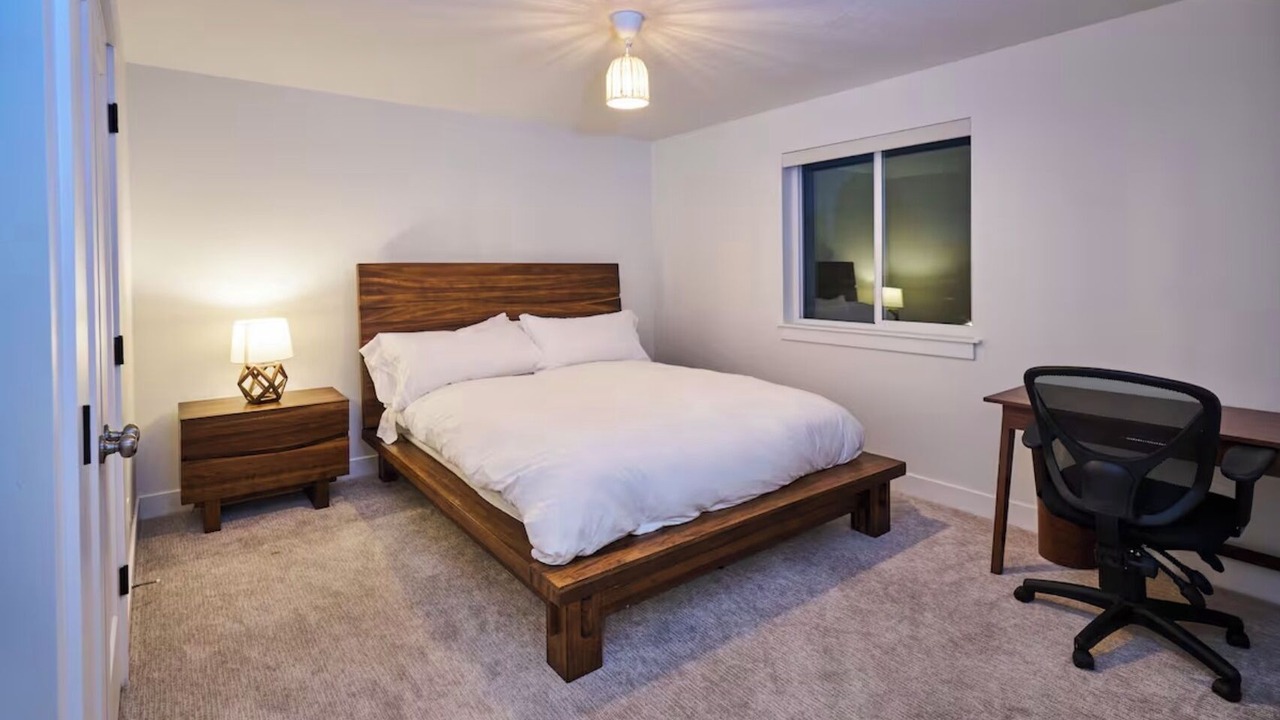 Photo of Bedroom in Midvale