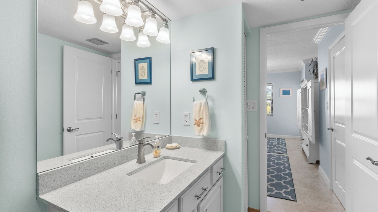 Photo of Bathroom in Key Colony Beach