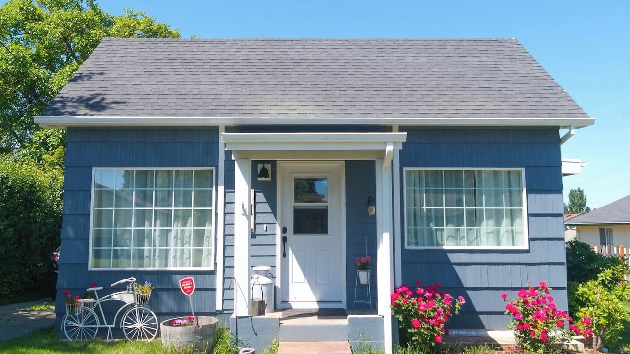 Photo of Others in Carlton