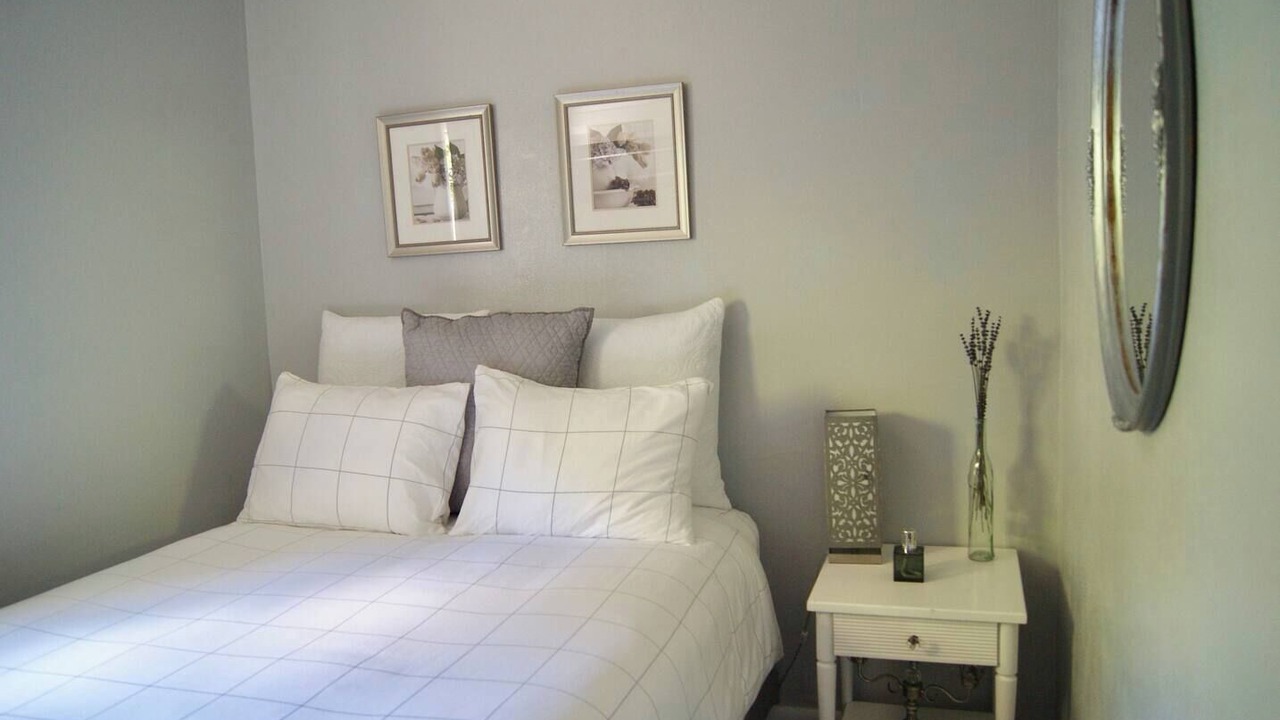 Photo of Others in Carlton