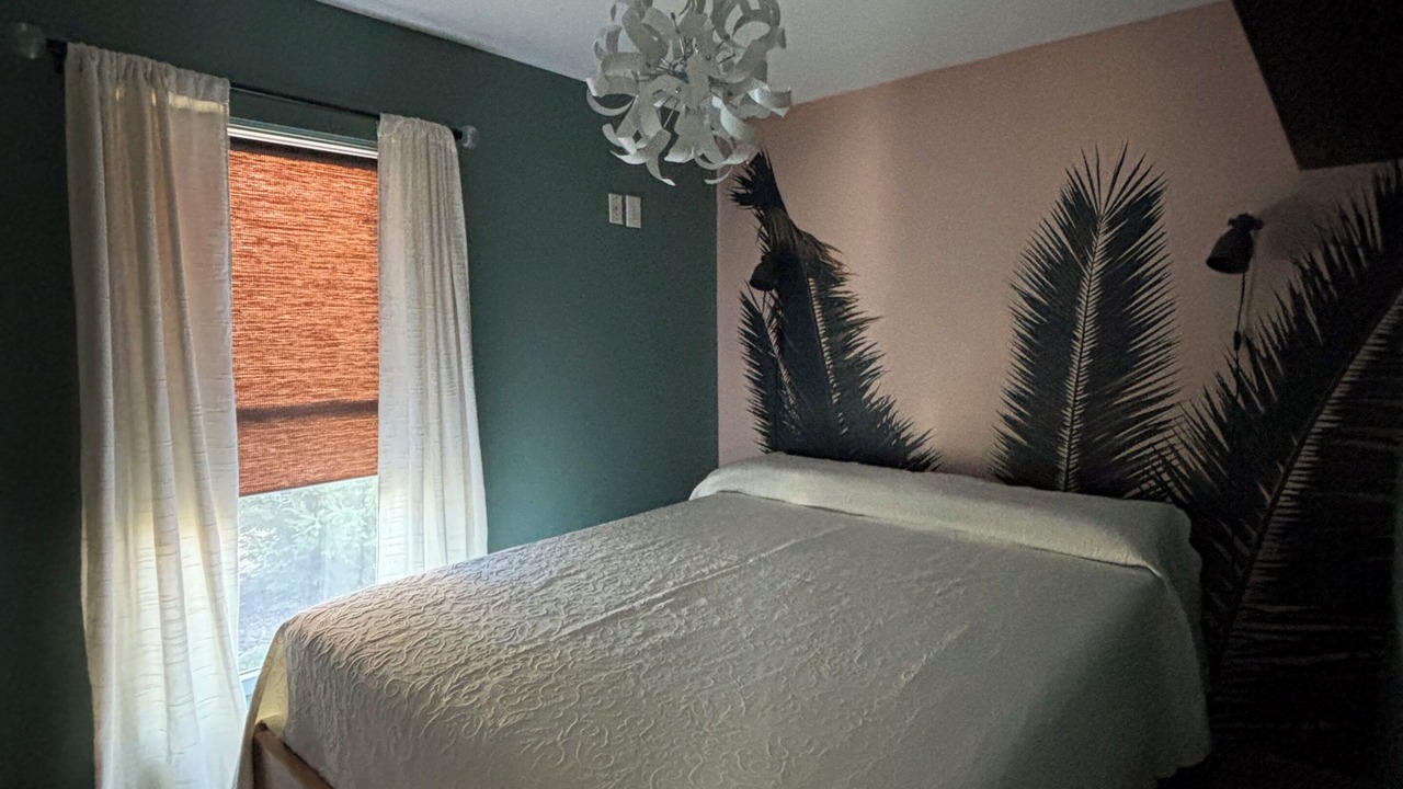 Photo of Bedroom in Cape May Court House