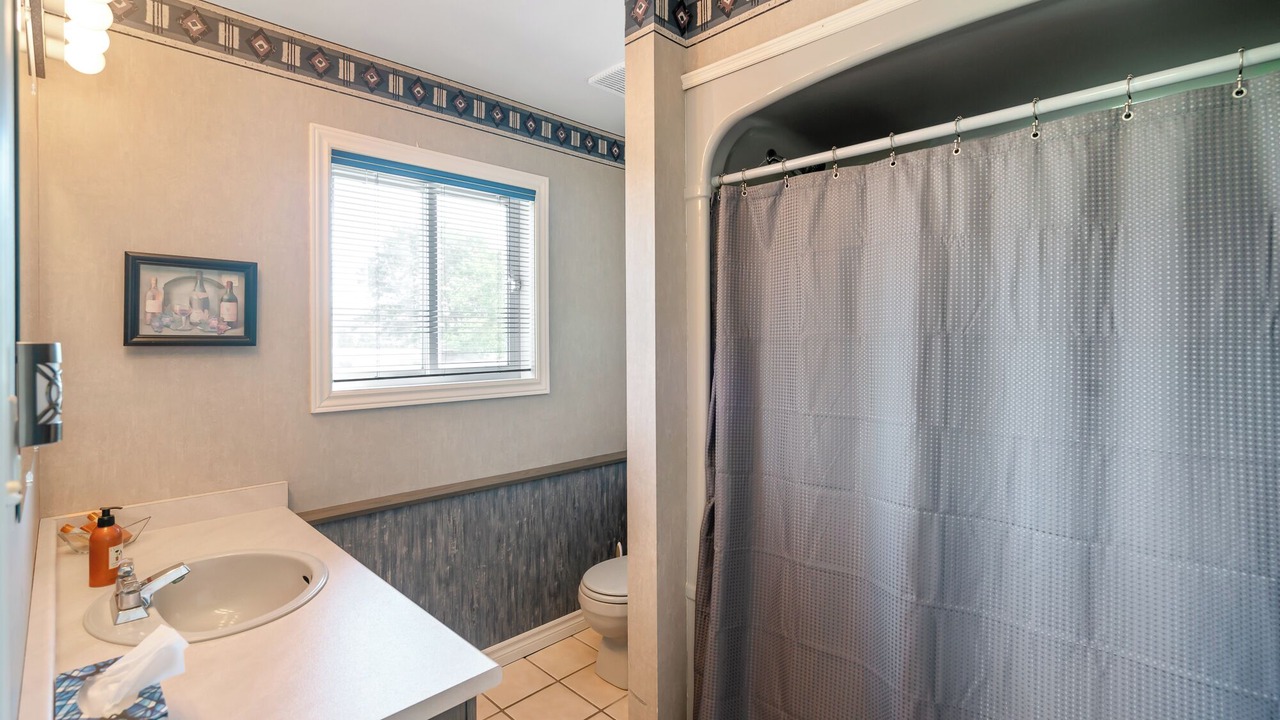 Photo of Bathroom in Virgil