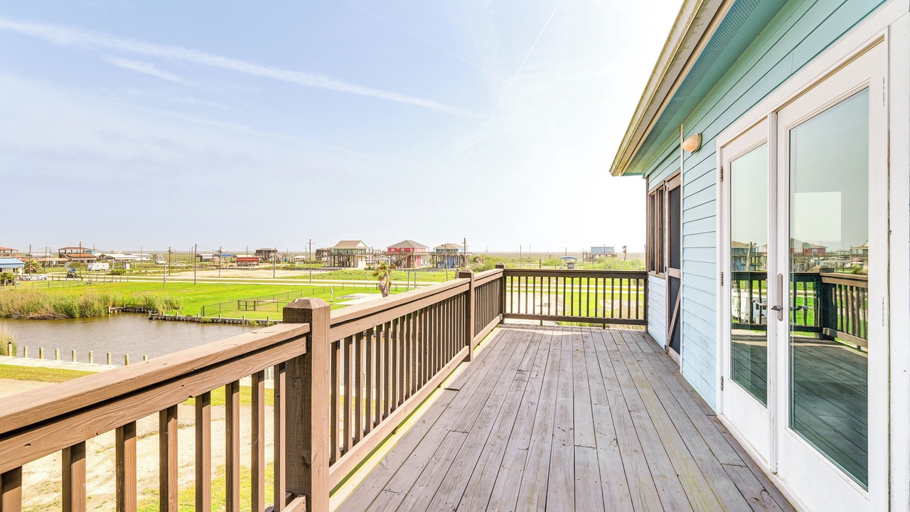 Photo of Patio Balcony in Port Bolivar