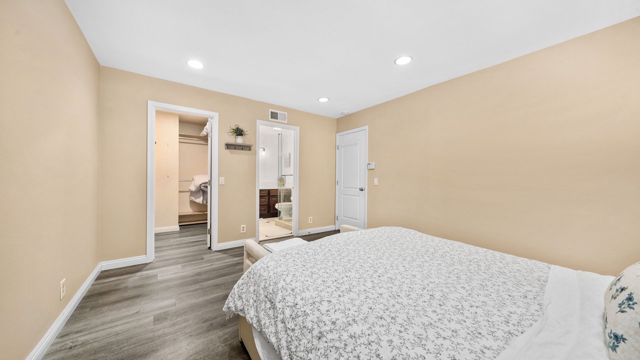 Photo of Bedroom in City of Industry