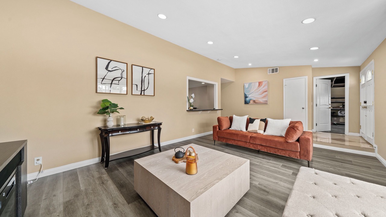 Photo of Livingroom in City of Industry