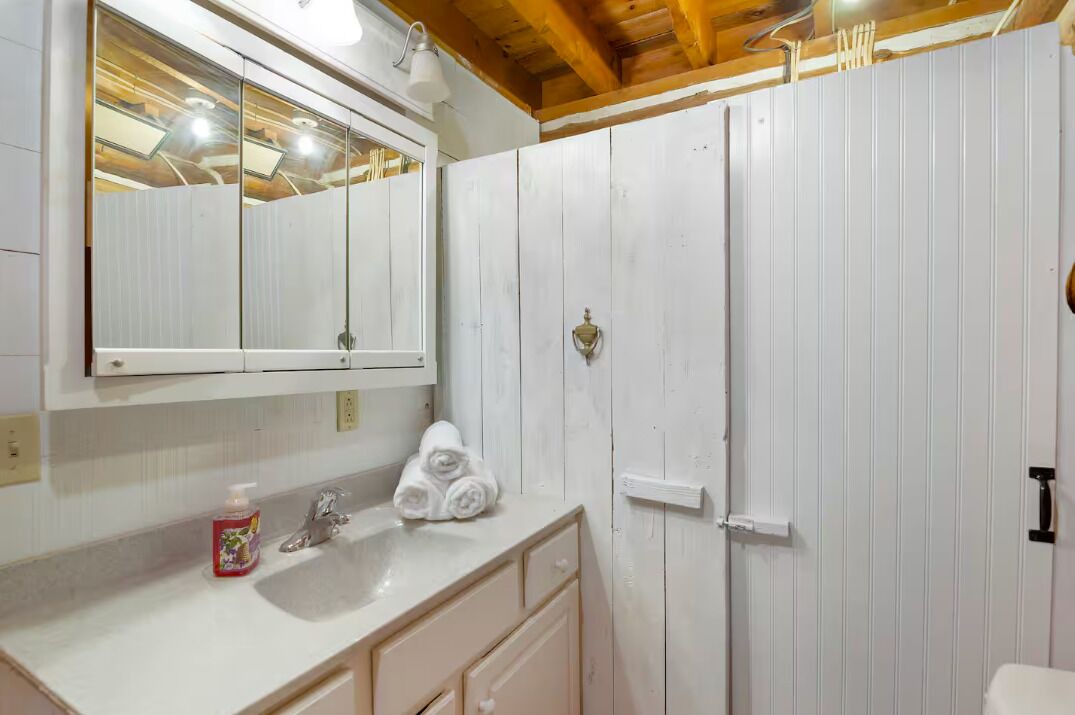 Photo of Bathroom in Mayfield