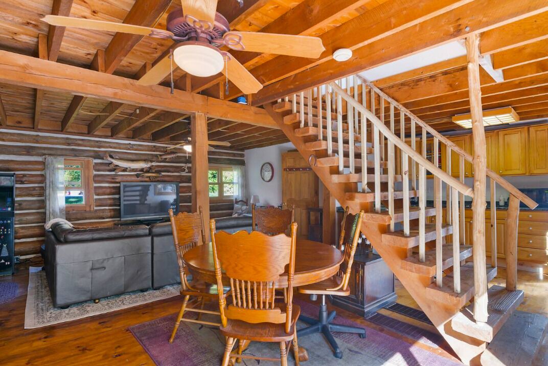 Photo of Others in Mayfield