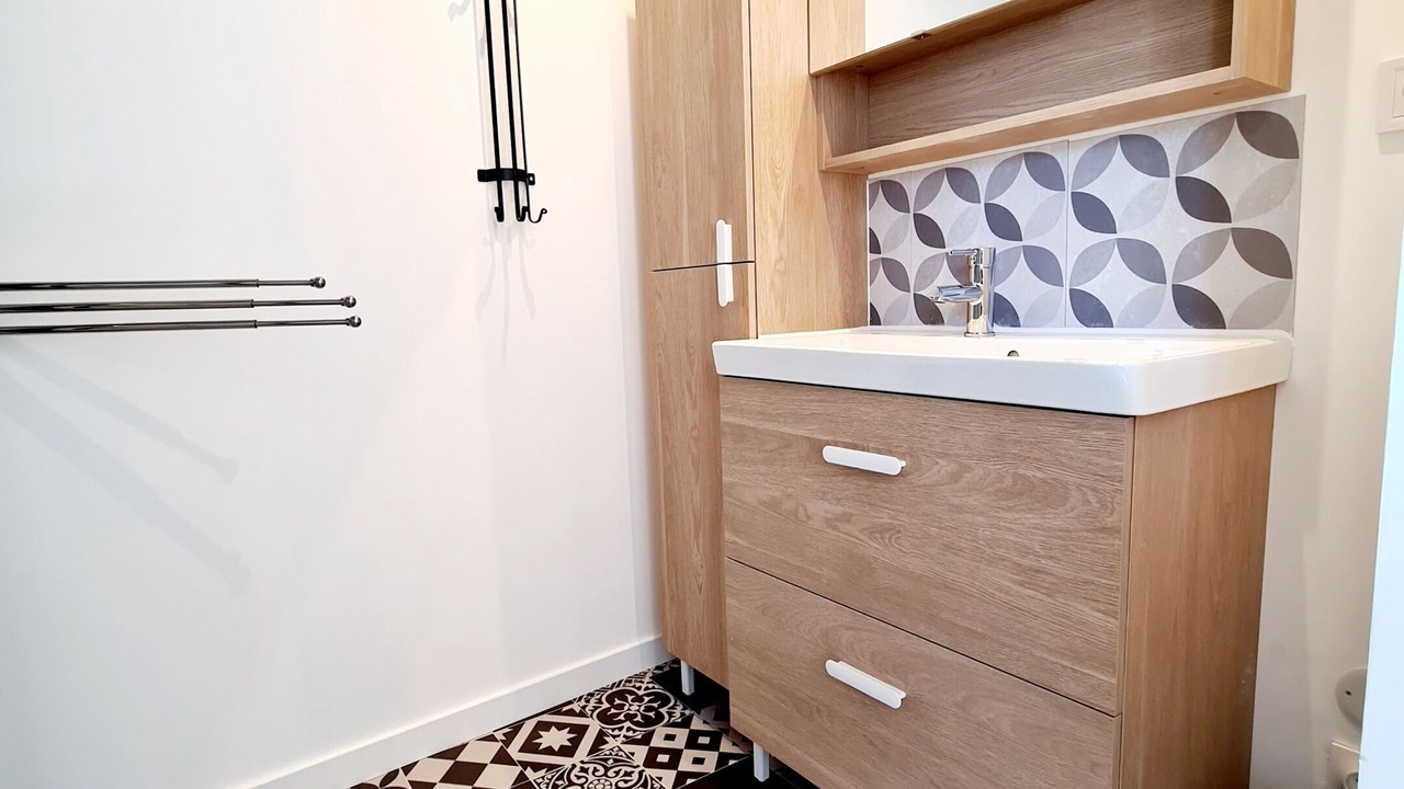 Photo of Bathroom in Cheille