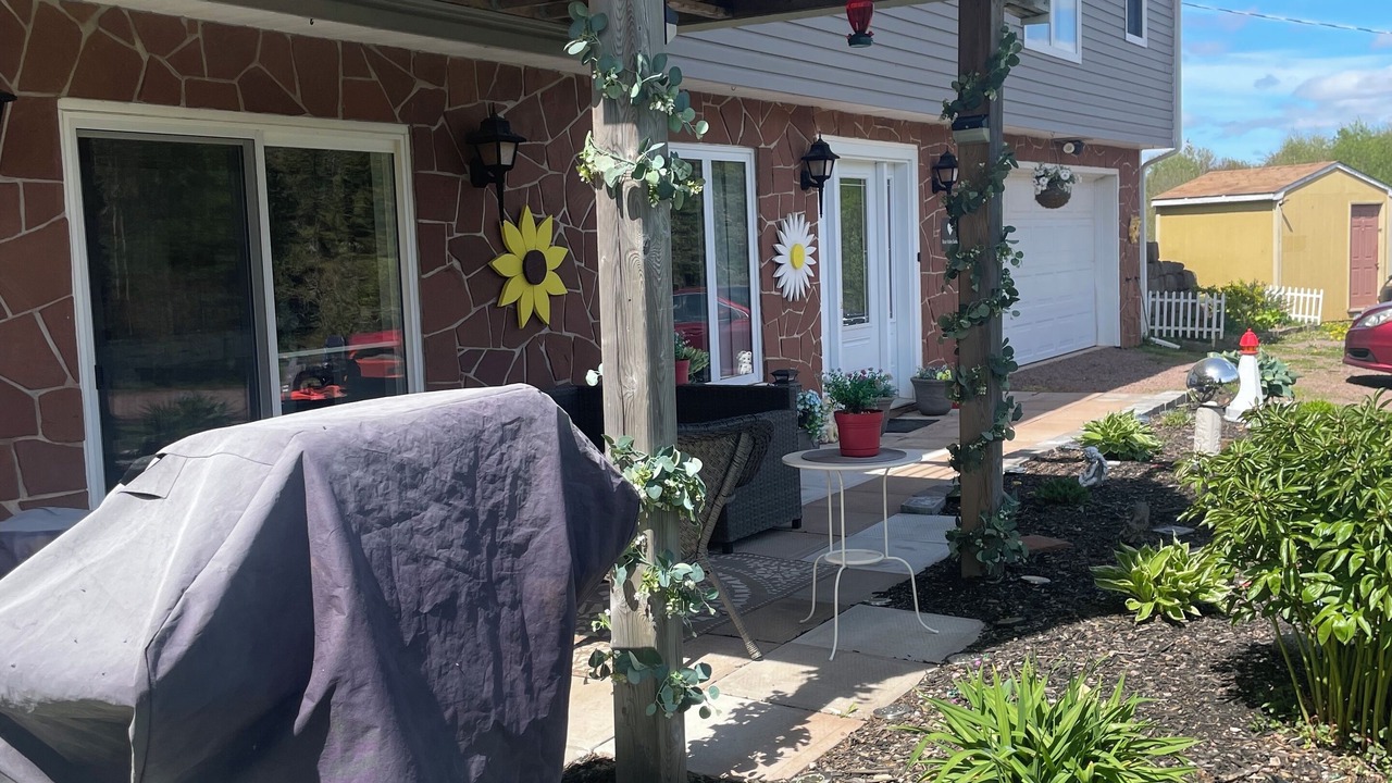 Photo of Patio Balcony in Charlotte's Shore