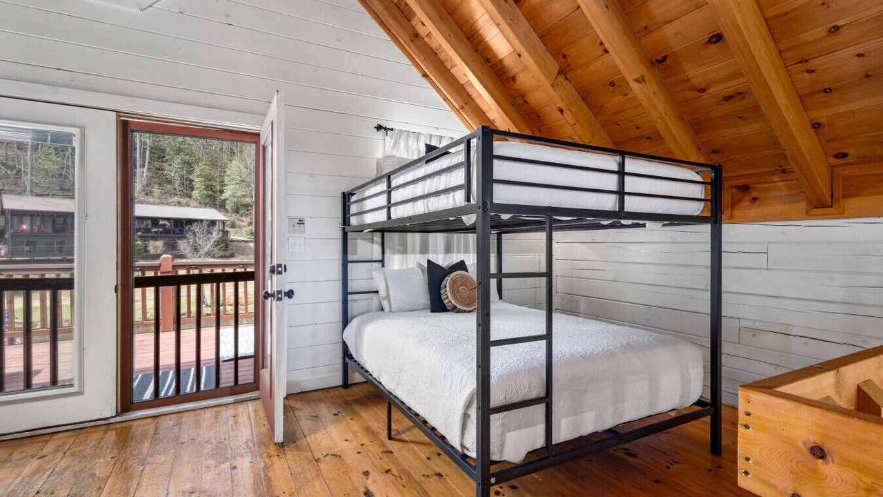 Photo of Bedroom in Murphy