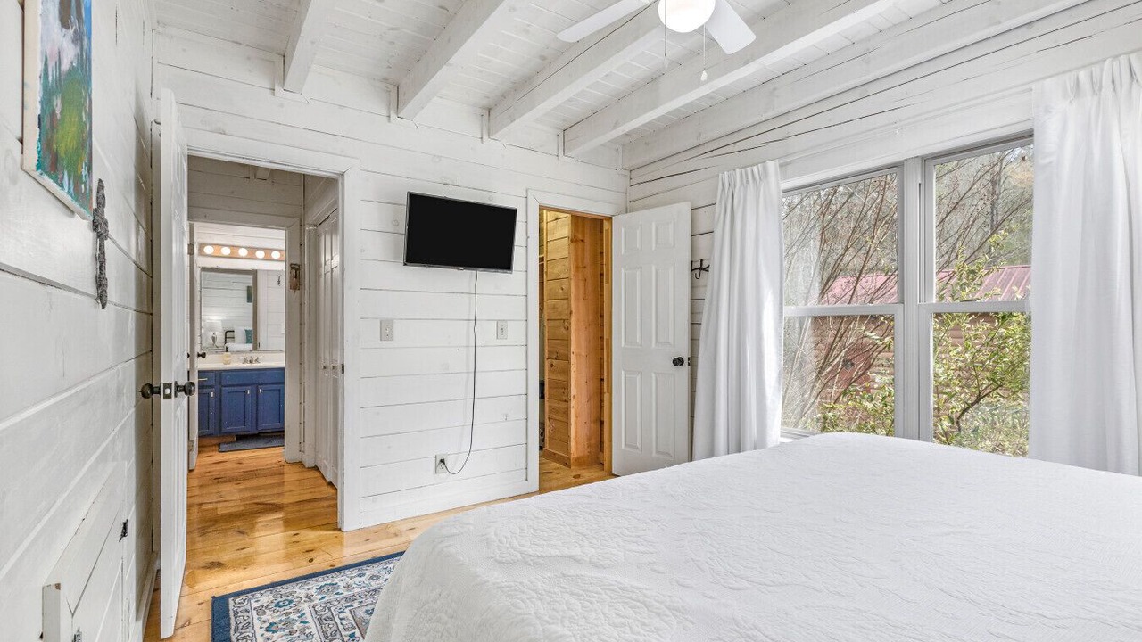 Photo of Bedroom in Murphy