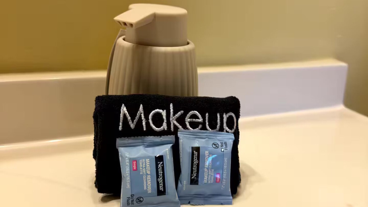 Photo of Bathroom in Pepeekeo